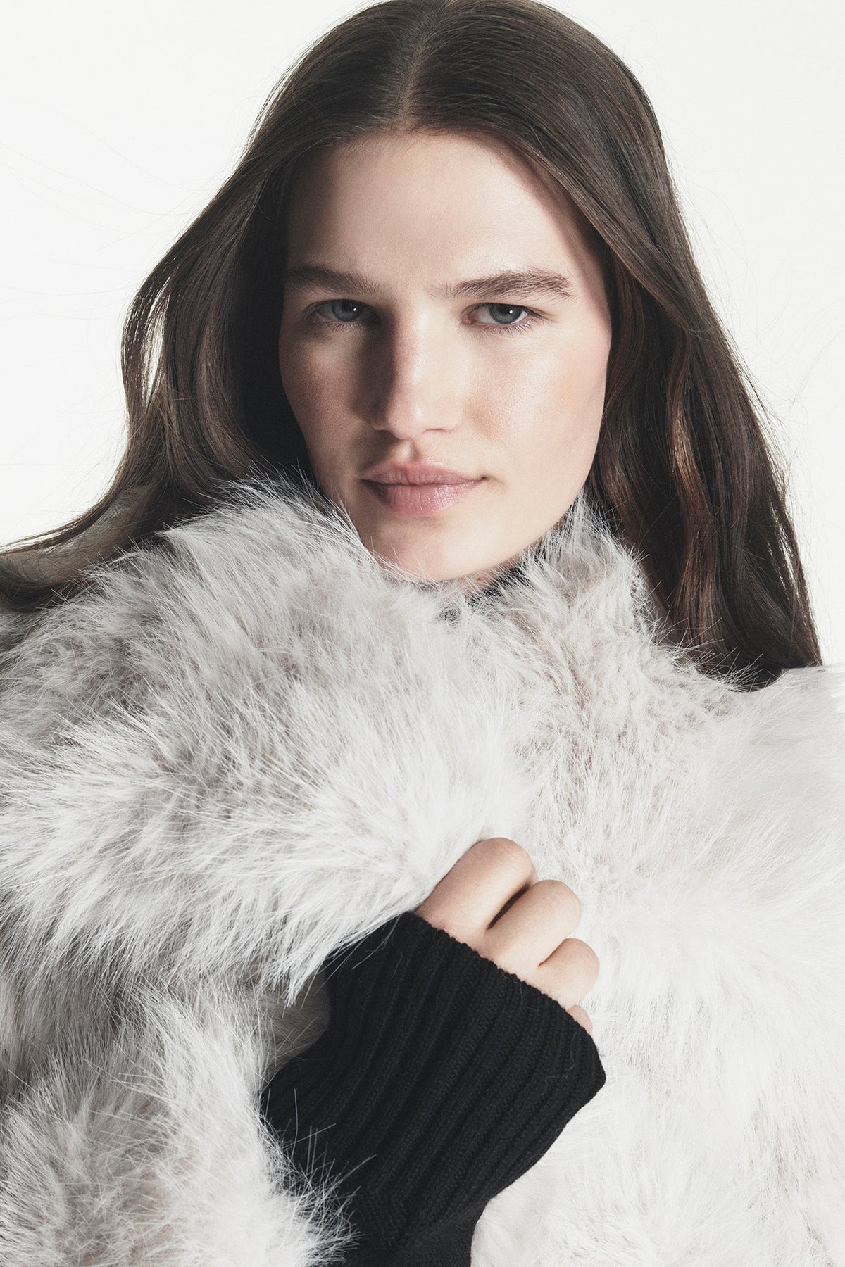 SHORT FAUX FUR JACKET - Cream | DKNY