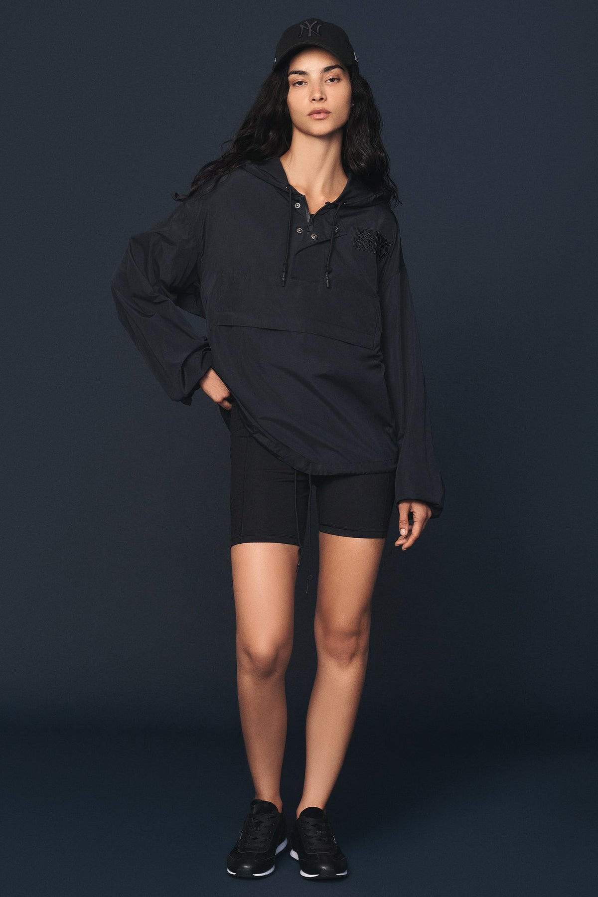 DKNY X YANKEES HALF-ZIP JACKET - Black | DKNY