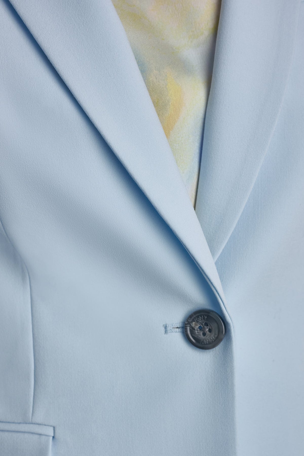 SINGLE BUTTON FRONT BLAZER - Light Blue | DKNY
