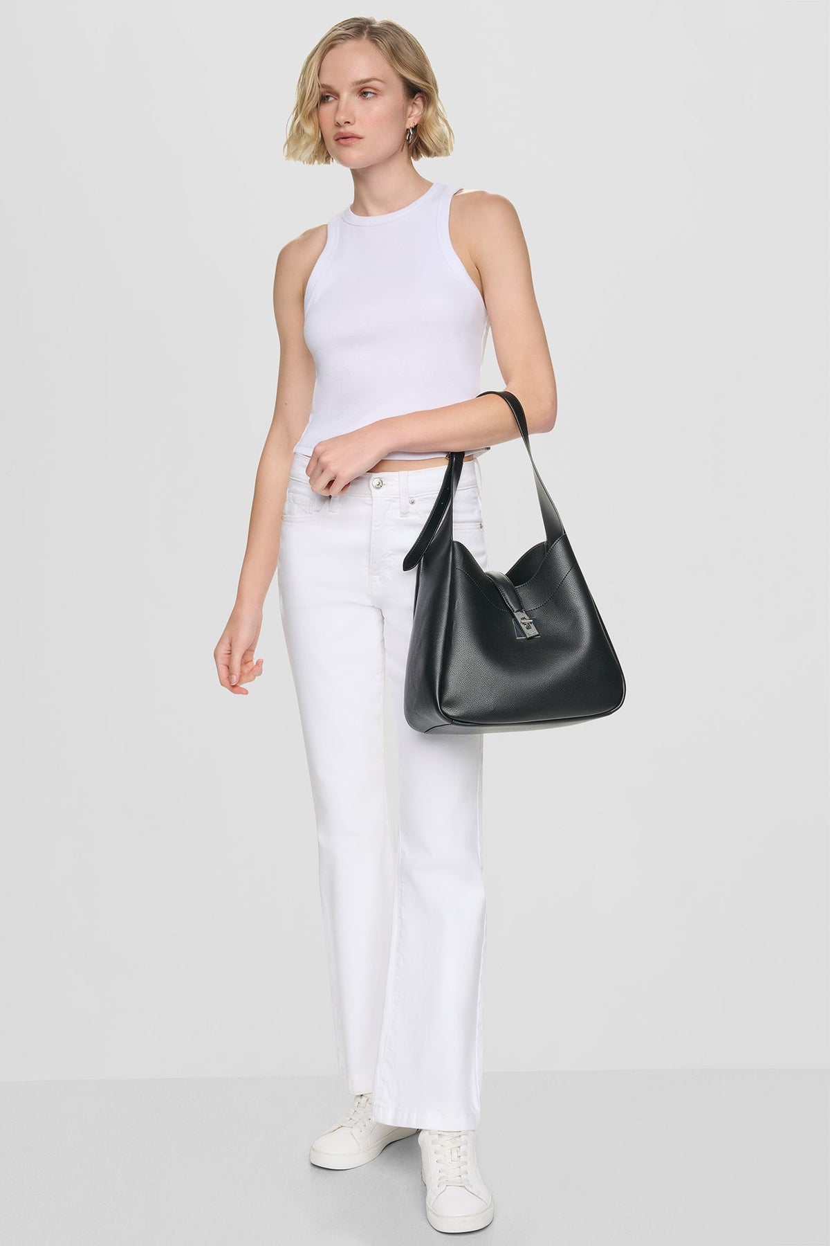 DARIA LARGE HOBO BAG - Cappuccino | DKNY