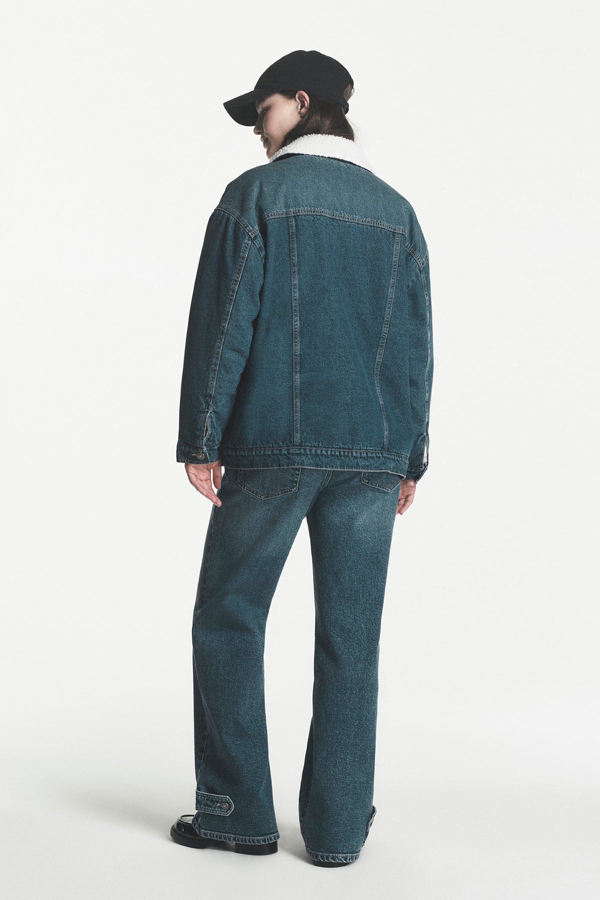 SHERPA COLLAR DENIM TRUCKER JACKET - Fordham | DKNY