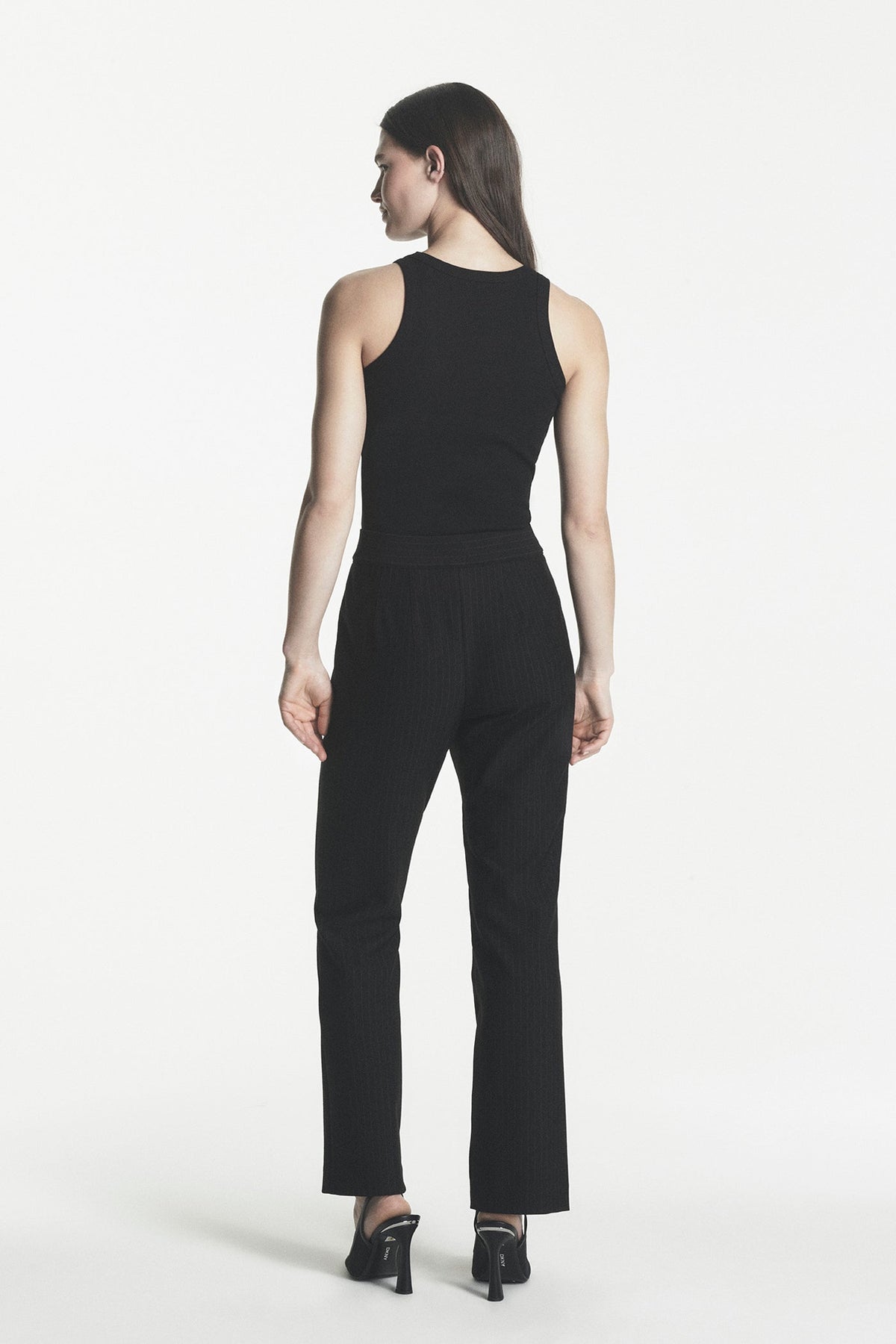 HIGH-RISE PINSTRIPE PANT - Black | DKNY