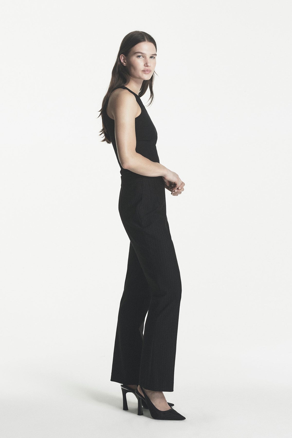 HIGH-RISE PINSTRIPE PANT - Black | DKNY