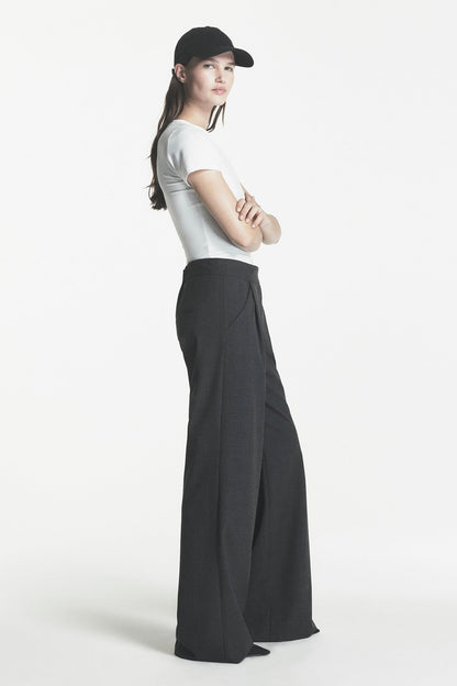 HIGH-RISE WIDE LEG PANT - Asphalt Combo | DKNY