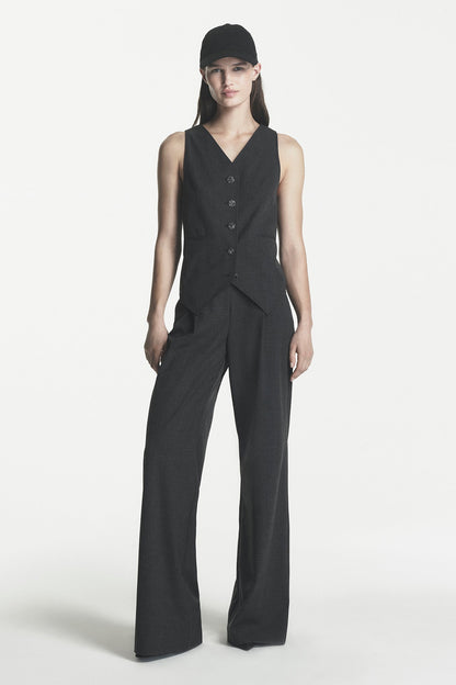 BUTTON FRONT VEST - Asphalt Combo | DKNY