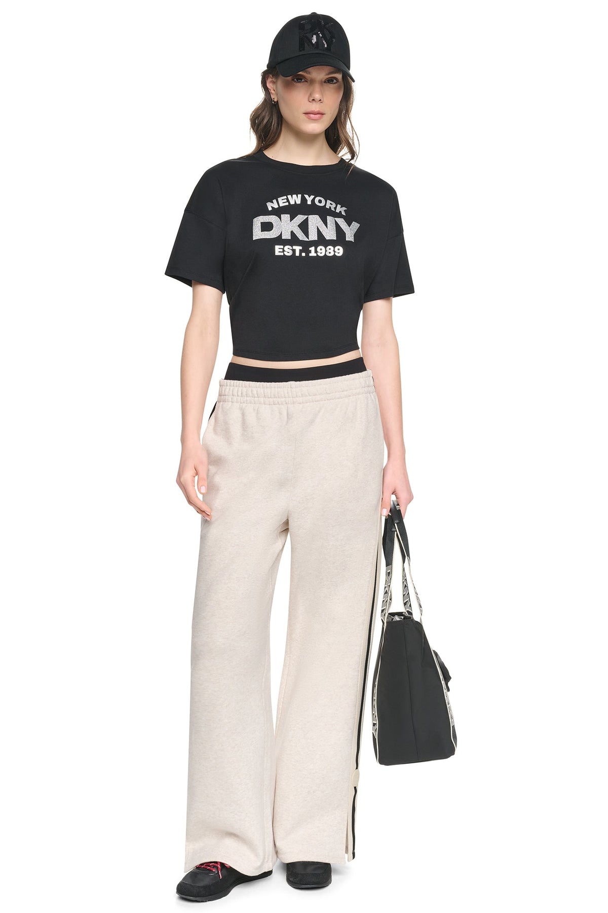 CROPPED METALLIC LOGO TEE - Peacoat/Silver | DKNY