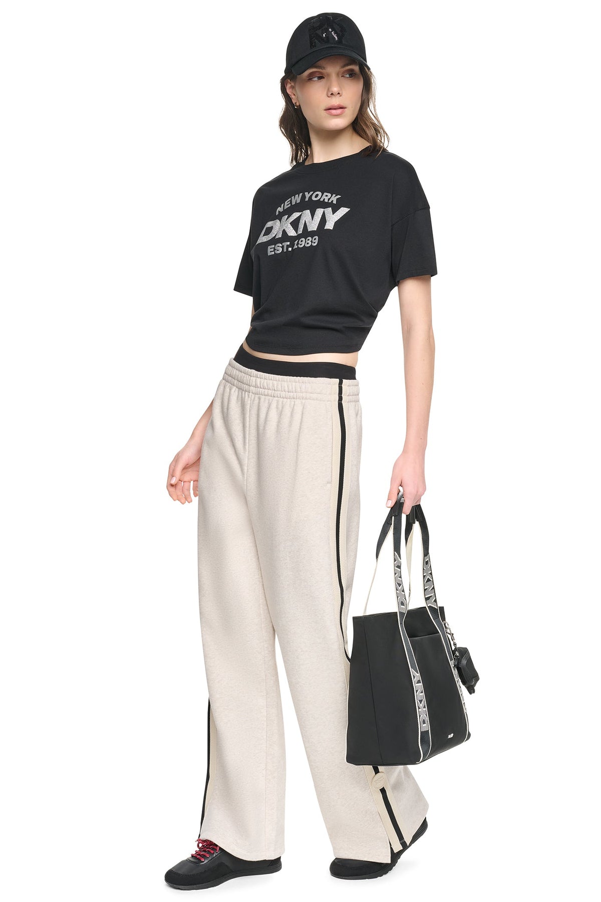 CROPPED METALLIC LOGO TEE - Peacoat/Silver | DKNY