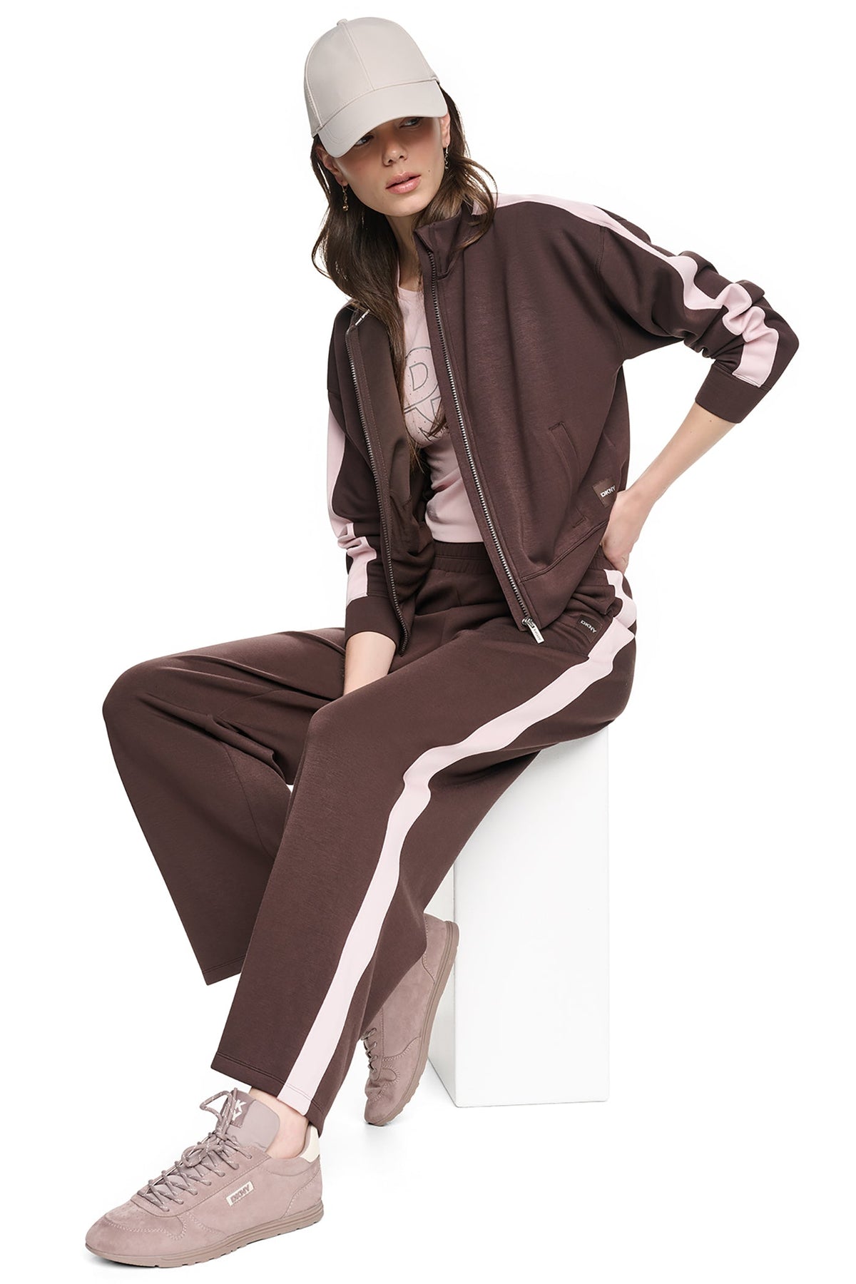 HIGH-RISE SIDE STRIPE WIDE-LEG PANT - Black/Eggnog | DKNY