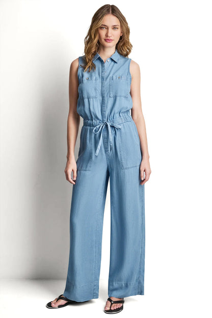 SLEEVELESS JUMPSUIT WITH COLLAR NECKLINE - Chambray | DKNY