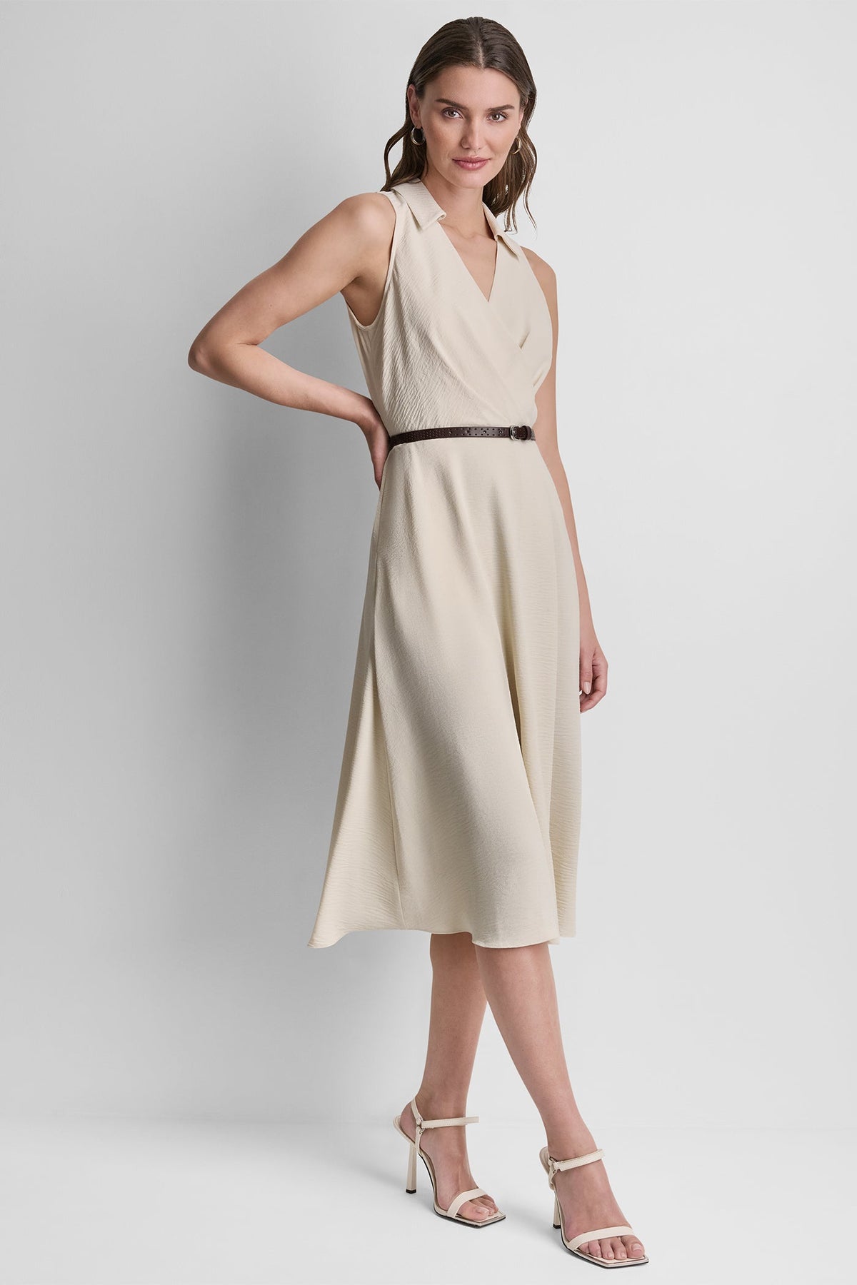 SLEEVELESS WRAP-EFFECT MIDI SHIRT DRESS - Papyrus | DKNY