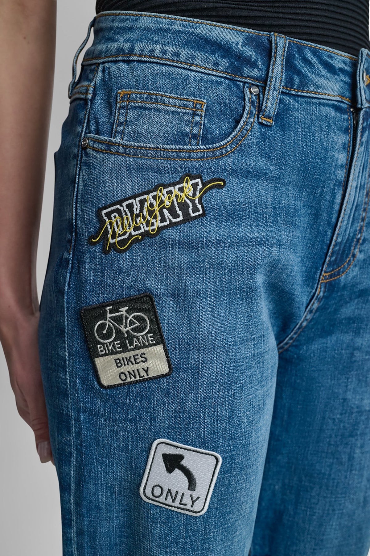 MID-RISE PINS AND PATCHES STRAIGHT-LEG JEAN - Tribeca | DKNY