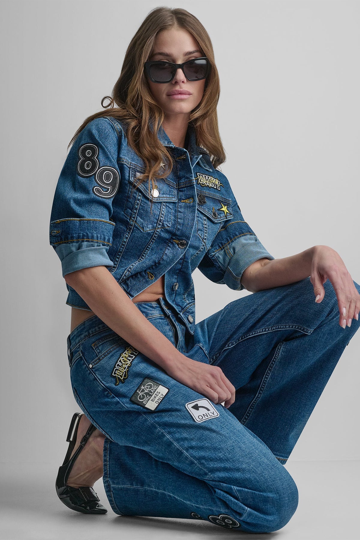 DENIM PINS AND PATCHES TRUCKER JACKET - Tribeca | DKNY