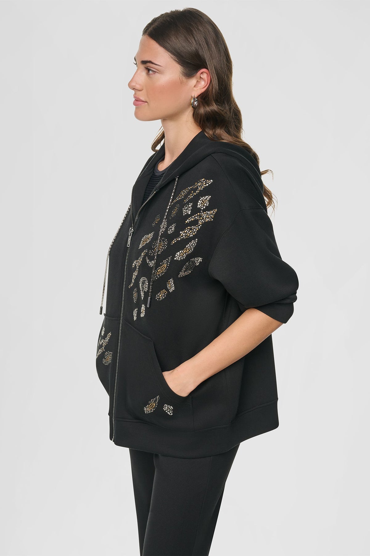 STUDDED ANIMAL PRINT HOODIE - Black | DKNY