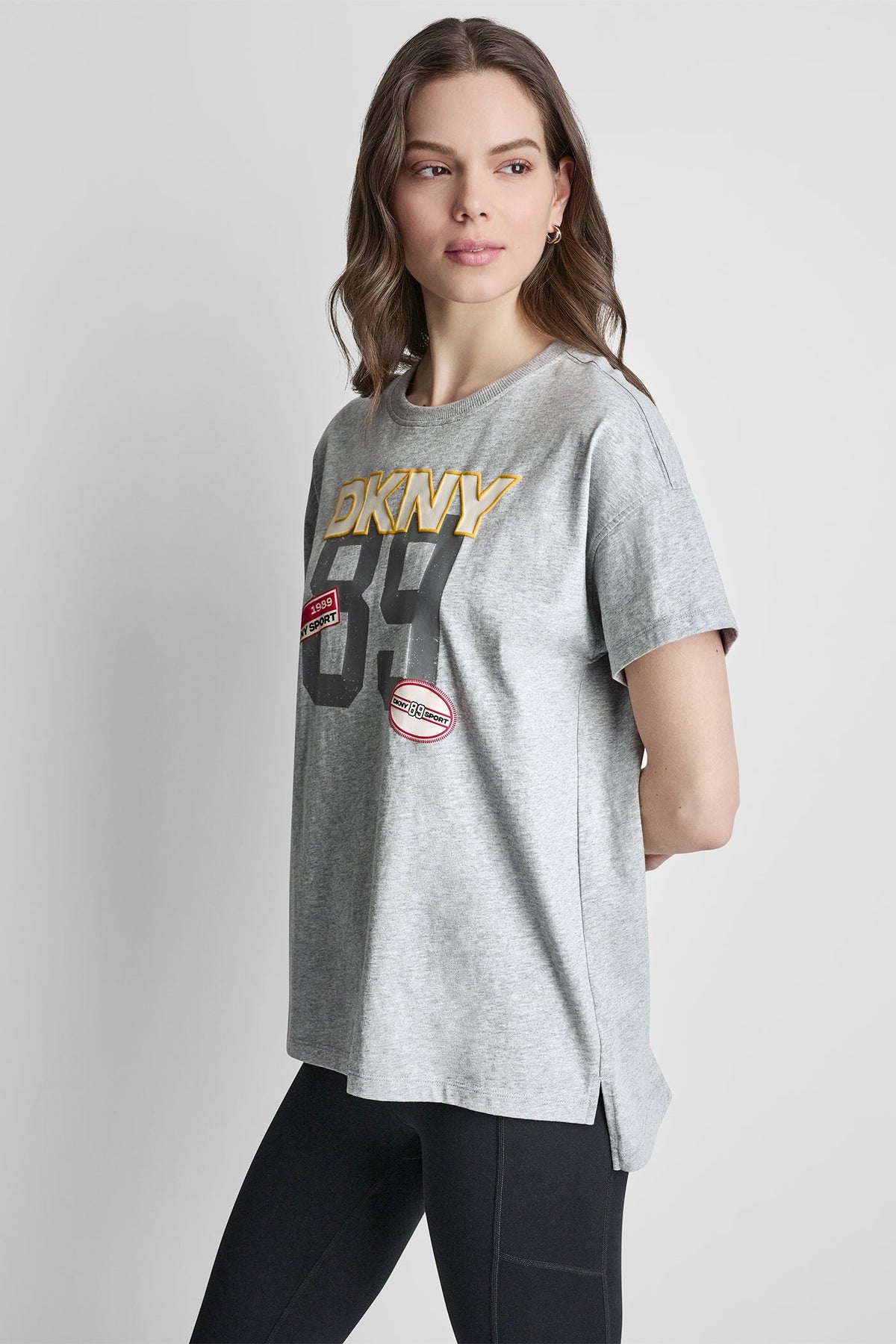 CAMPUS PATCH DROP SHOULDER TEE - Eggnog | DKNY