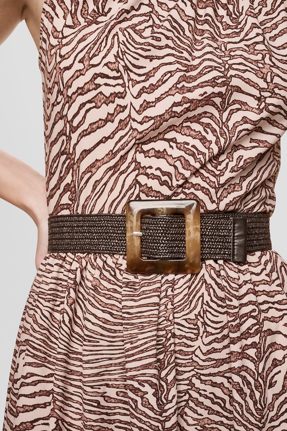 SLEEVELESS DROP-WAIST FIT & FLARE MIDI DRESS - Alabaster/Truffle Multi | DKNY