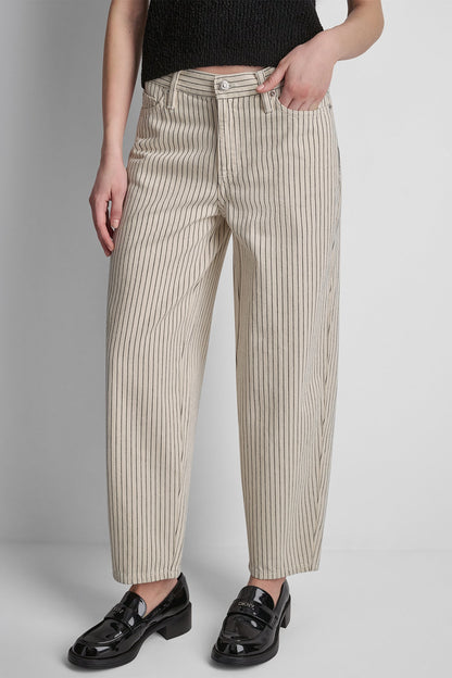 MID-RISE BABY BARREL LEG - Ivory/Black | DKNY
