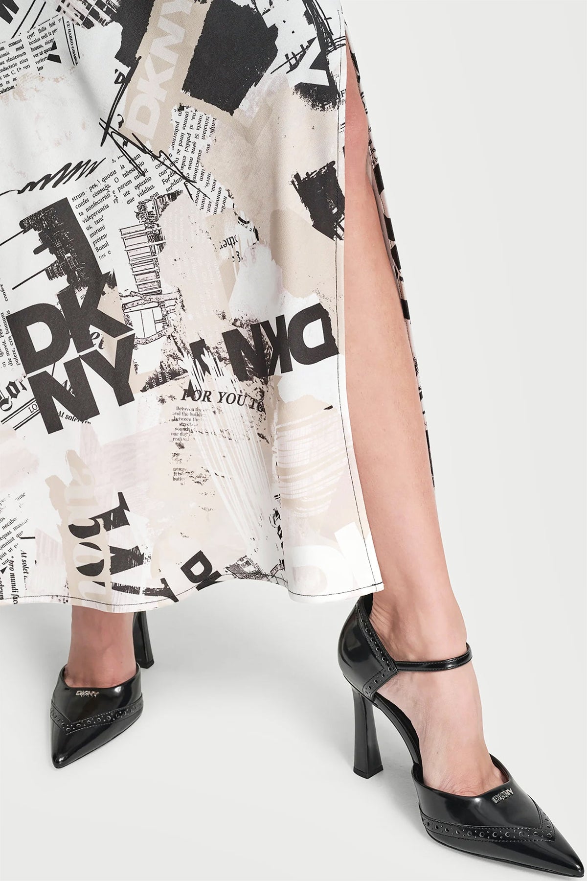 NEWSPAPER PRINT MIDI SKIRT - DKNY Headliner | DKNY