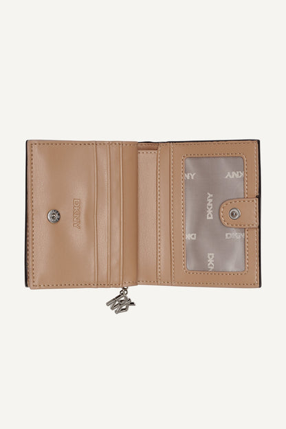 SARAH BIFOLD ZIP WALLET - Hot Pink | DKNY