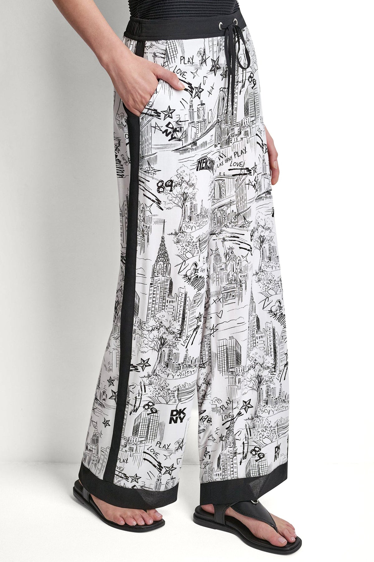 PRINTED DRAWSTRING WIDE LEG PANT - Ny Toile White | DKNY