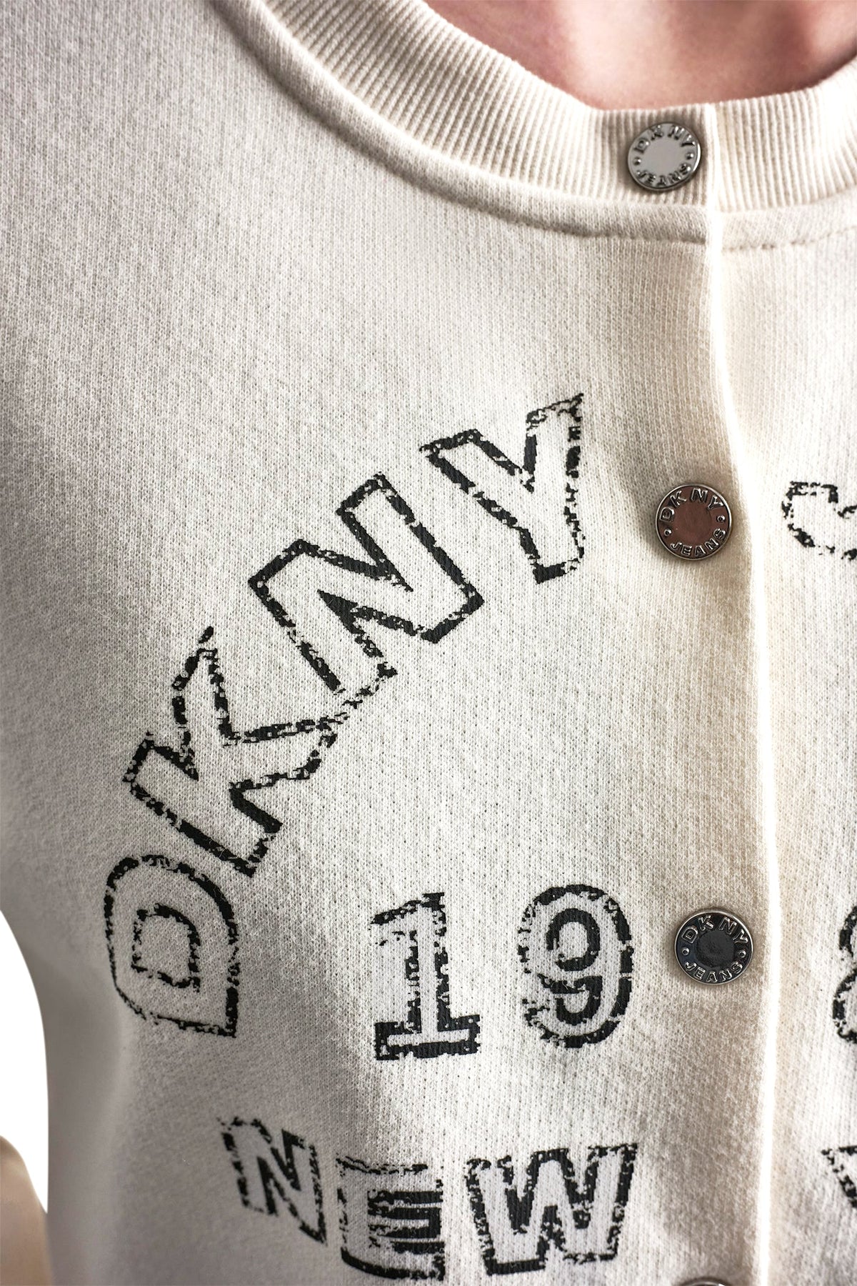 BUTTON FRONT SHRUNKEN LOGO JACKET - Eggnog | DKNY