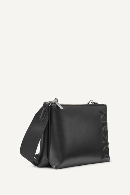 TINSLEY LOGO CROSSBODY - Black/Silver | DKNY
