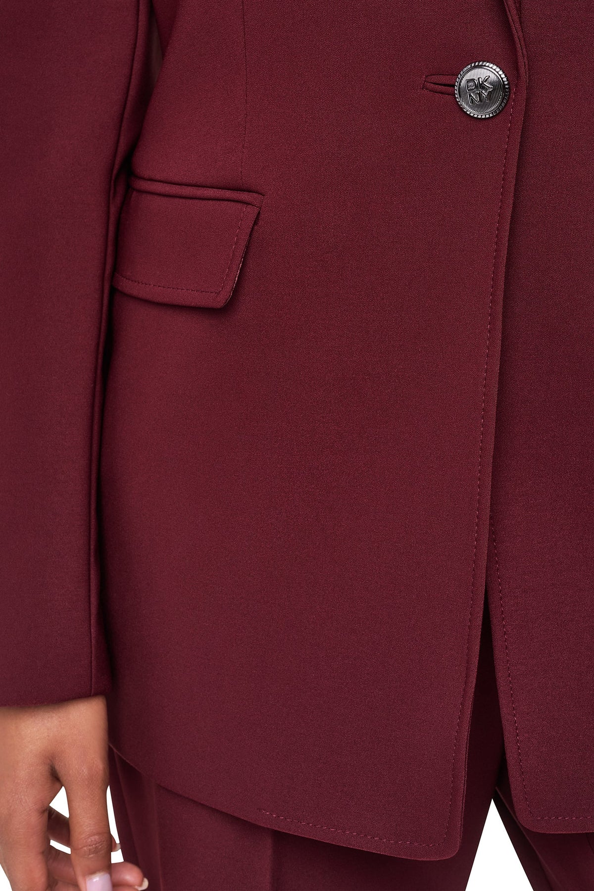 ONE BUTTON JACKET - Cabernet | DKNY