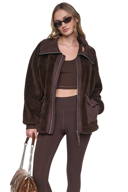 FUNNEL NECK SHERPA JACKET - Espresso/Espresso | DKNY