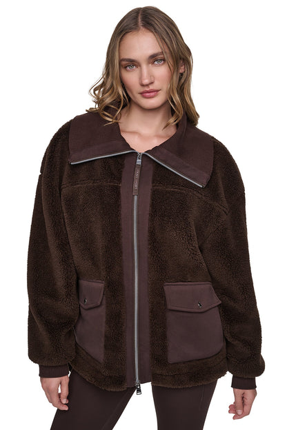 FUNNEL NECK SHERPA JACKET - Espresso/Espresso | DKNY