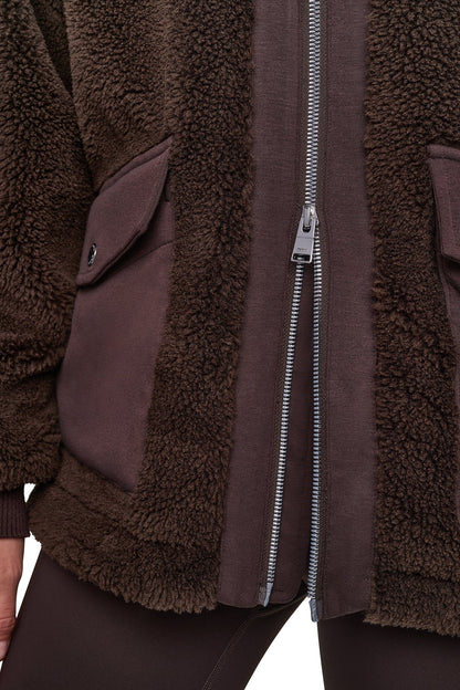 FUNNEL NECK SHERPA JACKET - Espresso/Espresso | DKNY