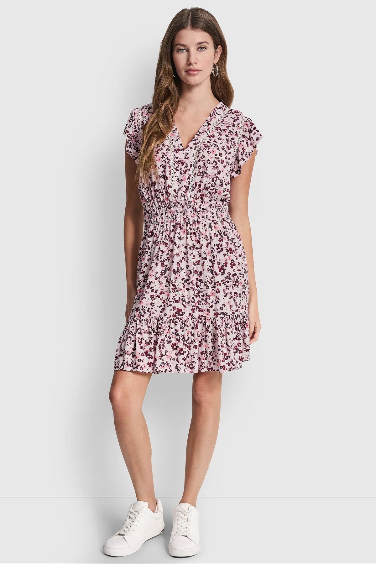 SMOCKED WAIST V-NECK DRESS - Petite Fleur Coastline | DKNY