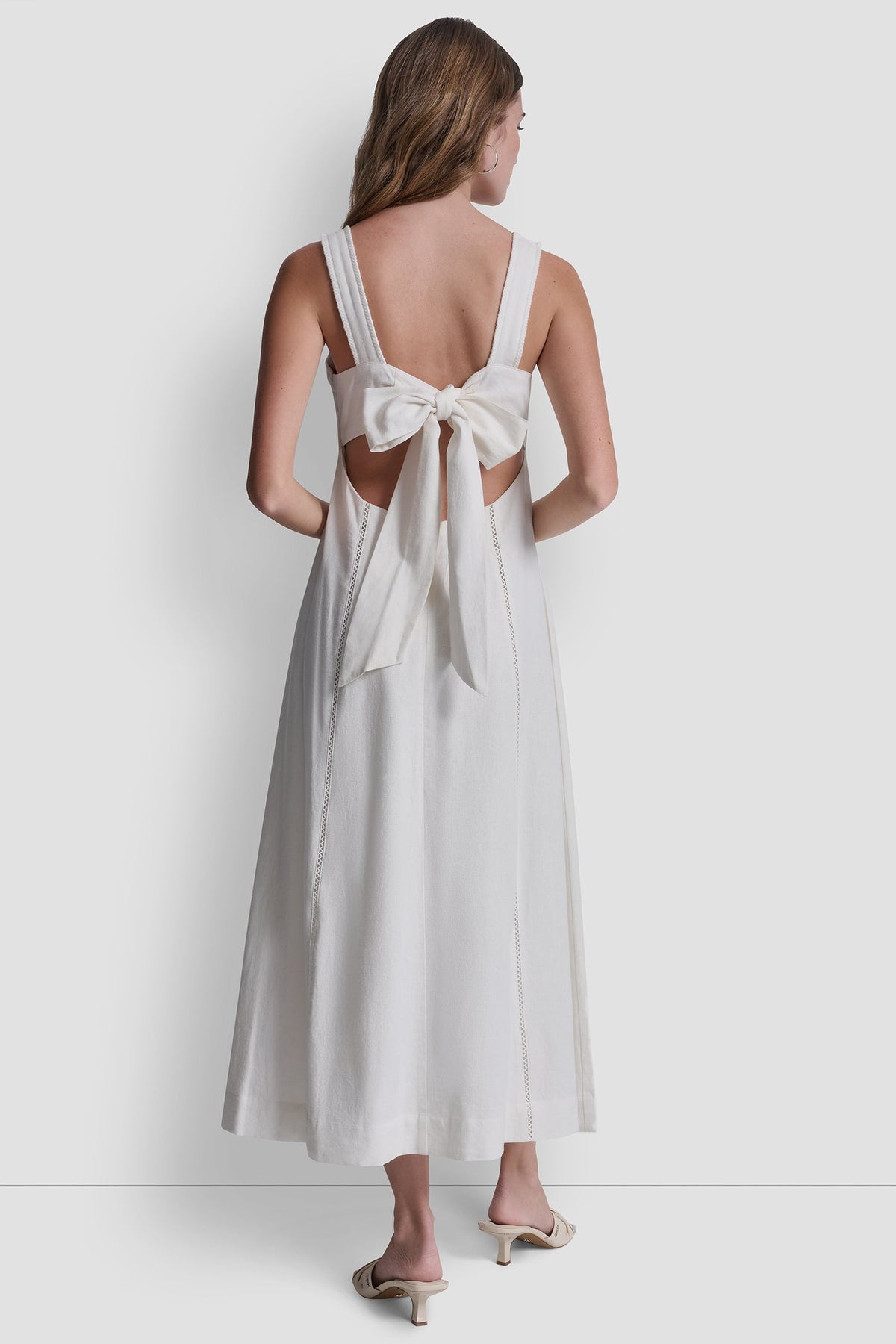 SEAMED TANK DRESS WITH TIE BACK - Ivory | DKNY