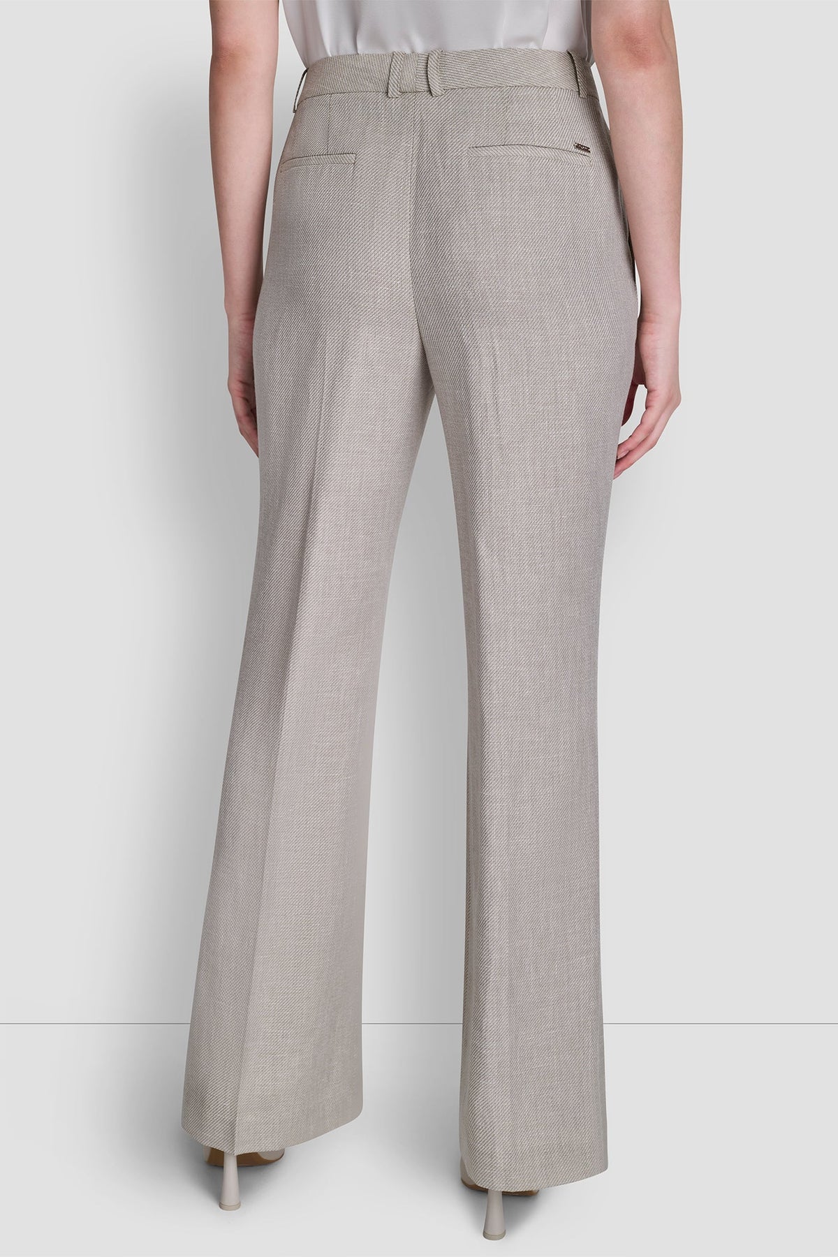 STRAIGHT LEG MODERN FIT PANT - Pebble/White | DKNY