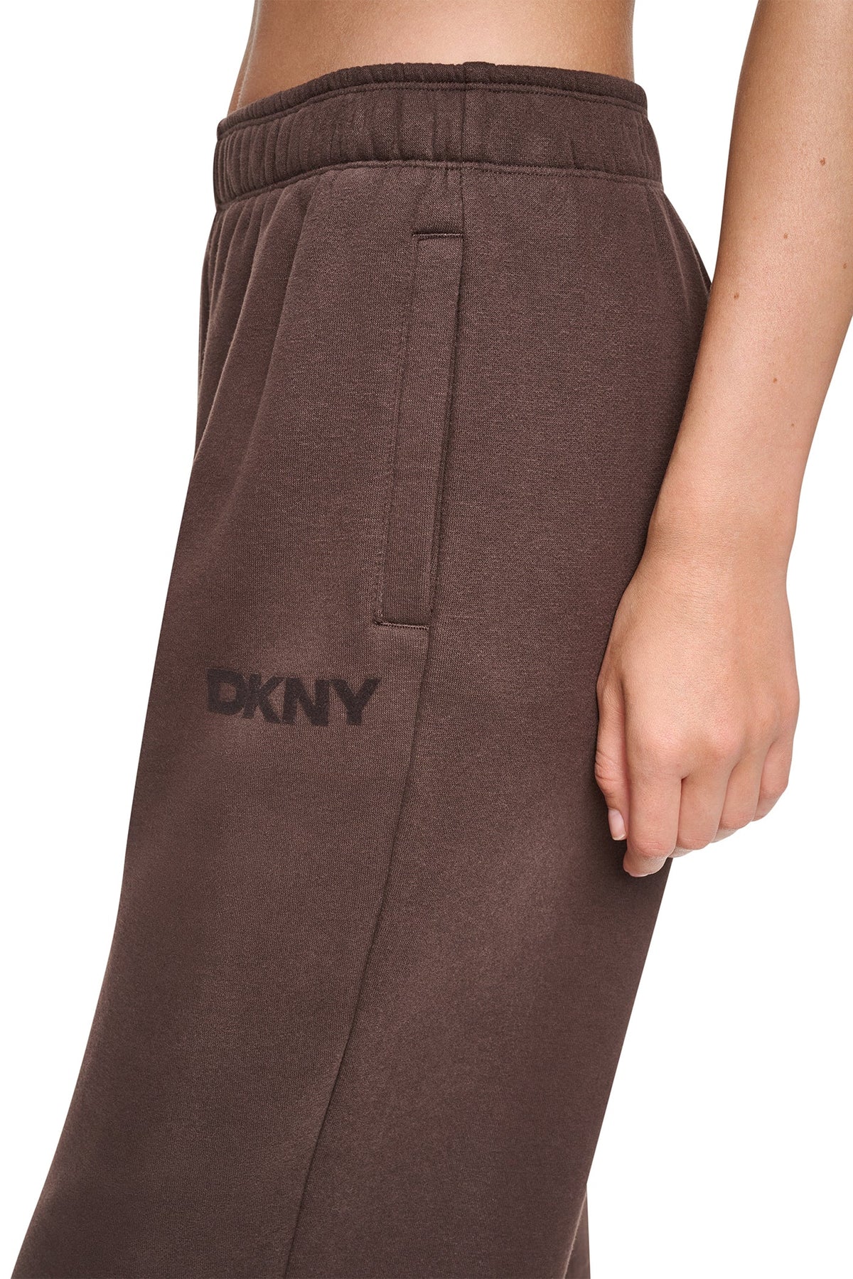 HIGH RISE FLOCKED LOGO RELAXED PANT - Claret/Taffy | DKNY