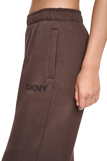 HIGH RISE FLOCKED LOGO RELAXED PANT - Claret/Taffy | DKNY