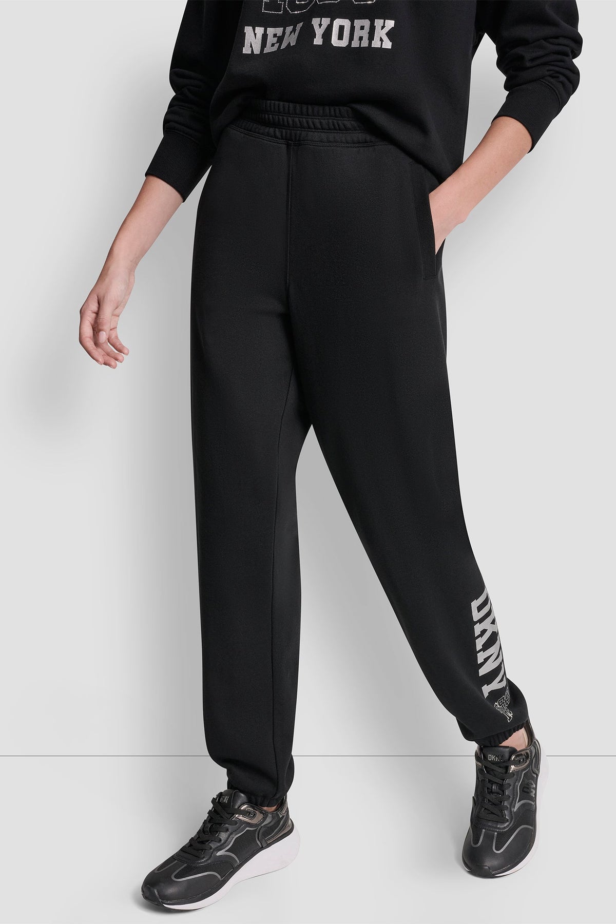 DKNY 1989 RHINESTUD LOGO JOGGER - Black | DKNY