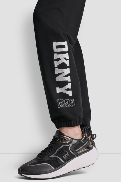 DKNY 1989 RHINESTUD LOGO JOGGER - Black | DKNY
