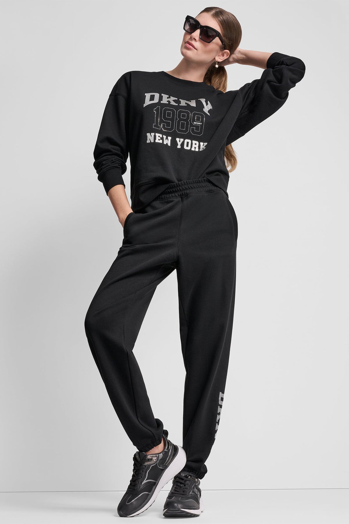 DKNY 1989 RHINESTUD LOGO JOGGER - Black | DKNY