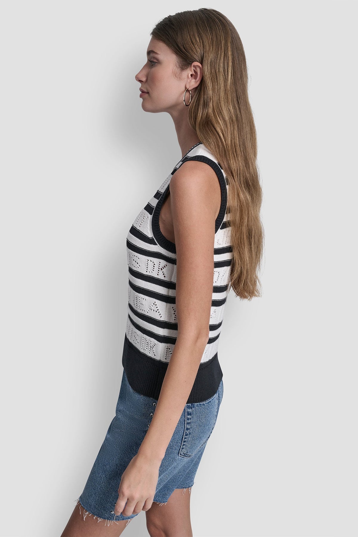 LOGO POINTELLE STRIPED SWEATER - Ivory/Black | DKNY