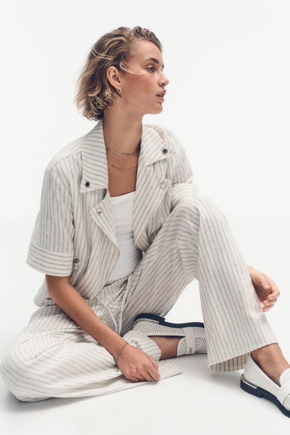 PINSTRIPE SHORT SLEEVE MOTO JACKET - Ivory/Admiral | DKNY